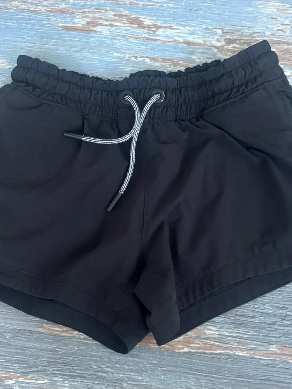 Athleta zippered wear side